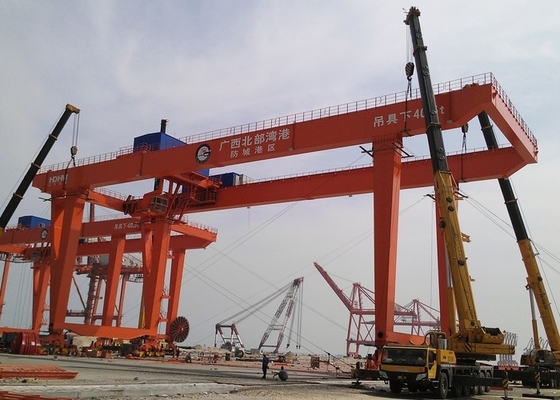 35-50T gru d'impilamento su rotaie 45m/Min Double Girder Gantry Crane