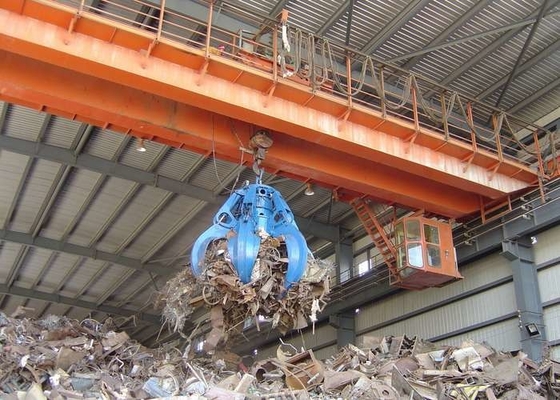Impianto di trattamento dei rifiuti da 20 tonnellate che utilizza la doppia trave della gru a ponte con benna a benna