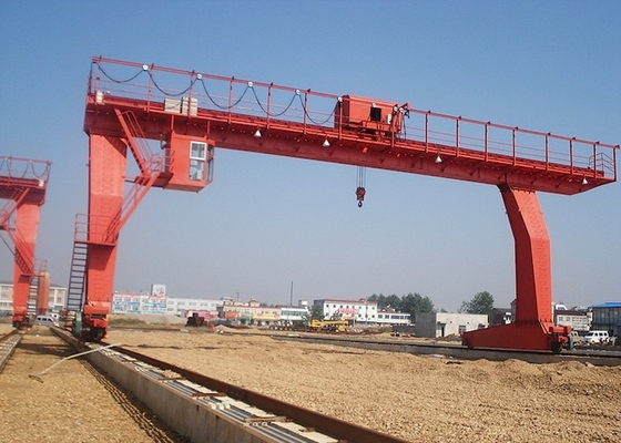Velocità di sollevamento 8m/Min Single Girder Gantry Crane del ODM con la gru elettrica
