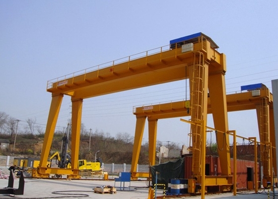 Gru di sollevamento di materiale da costruzione della gru a cavalletto del ponte del GOST di iso del CE 32T