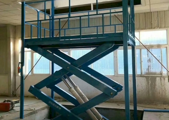 Ascensore idraulico di forbici del magazzino della piattaforma elevatrice 2000*2000mm dell'onere gravoso AC380V