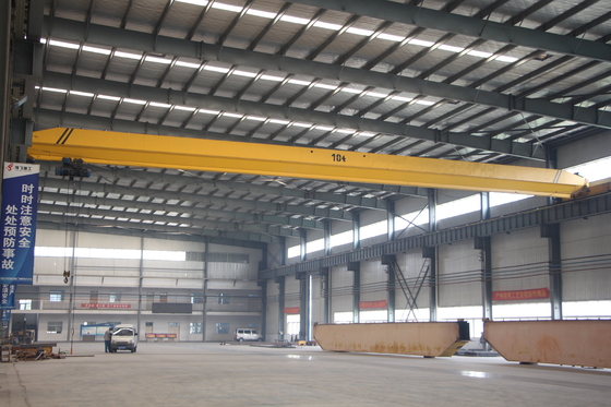 1 Ton To 10 Ton Wireless Radio Remote Control Crane Single Beam Bridge Crane sopraelevato