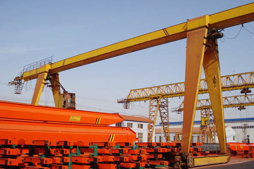 Cavalletto Crane With Hoist Span di 10 Ton Electric Travelling Single Girder 16 metri